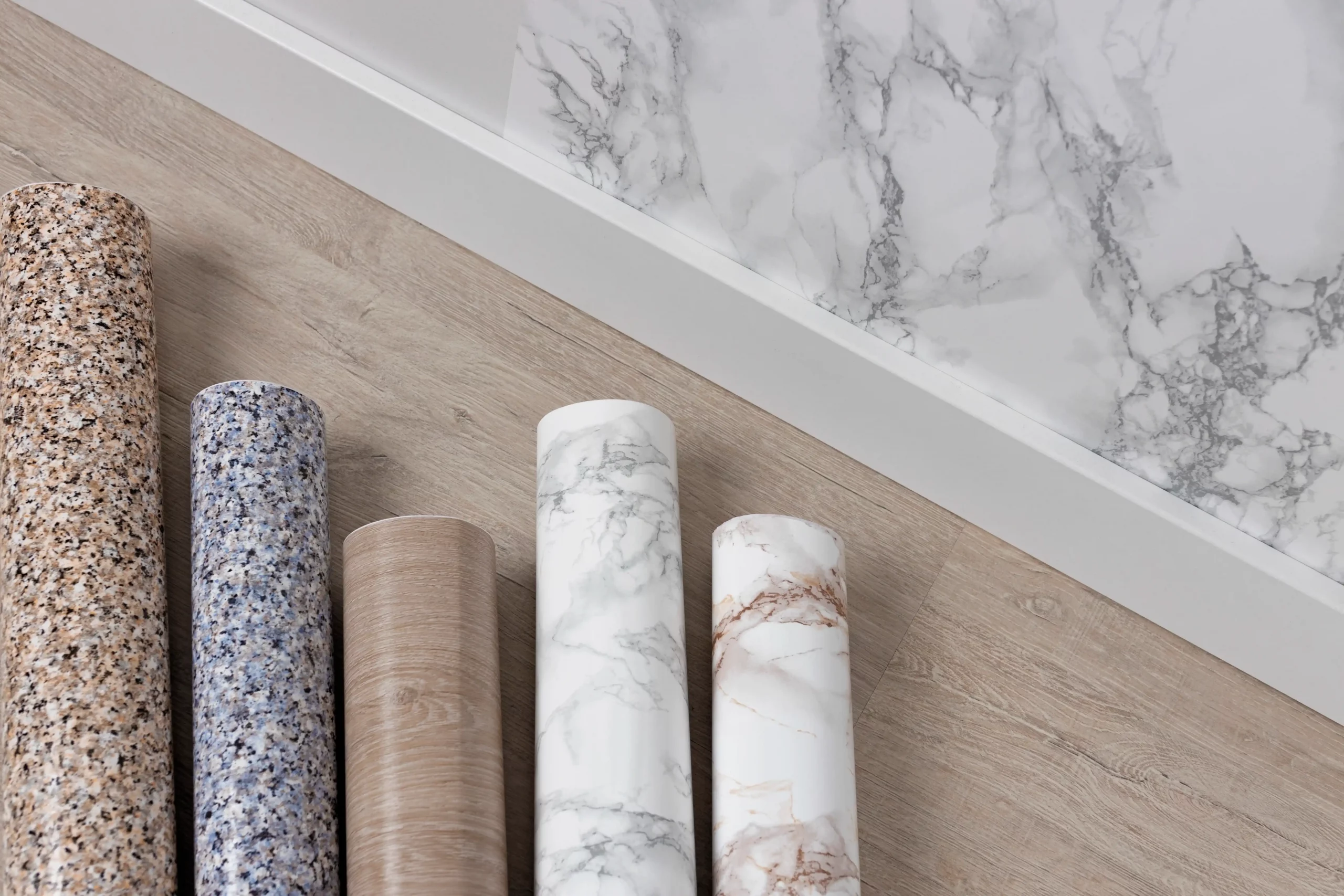 vinilos y papel pintado